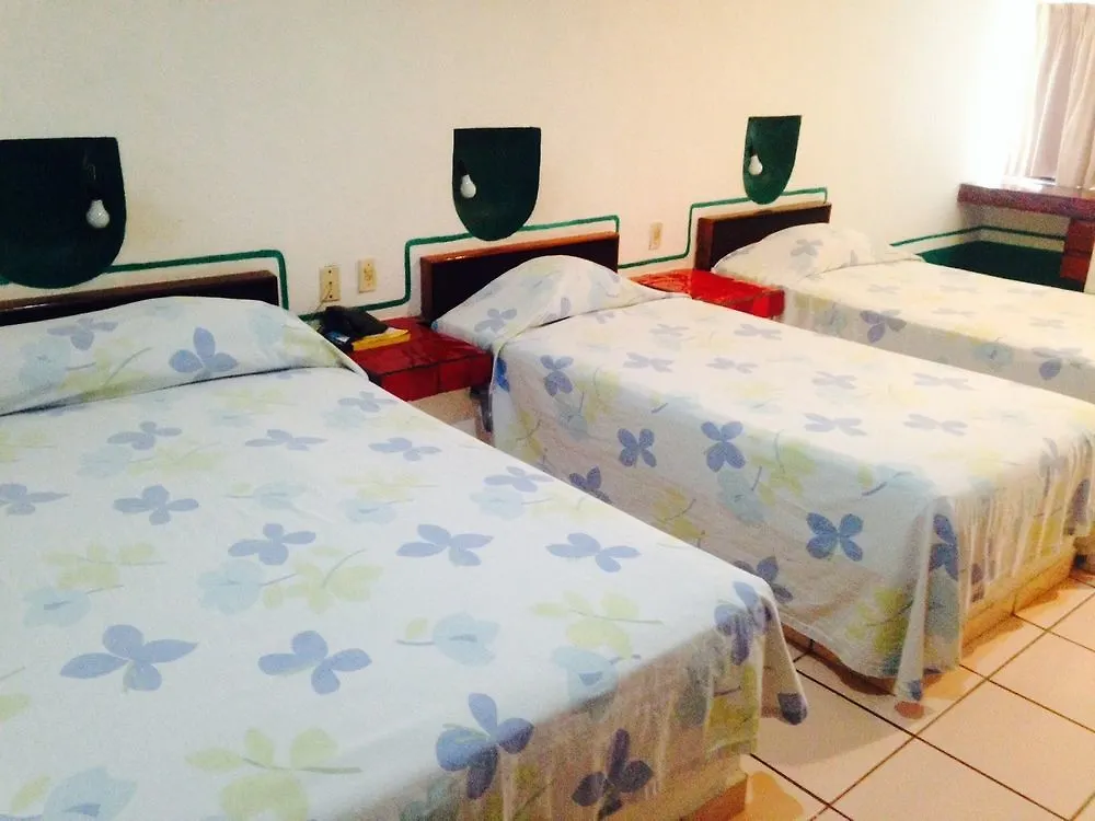 Hotel Plaza Carrillo'S Cancun